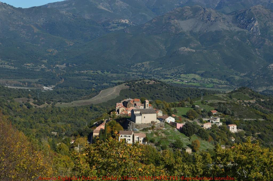 body painting de tornade, personnage marvel et comics faisant partie des x men. Bodypainting super heros realise pour un defile de marvel