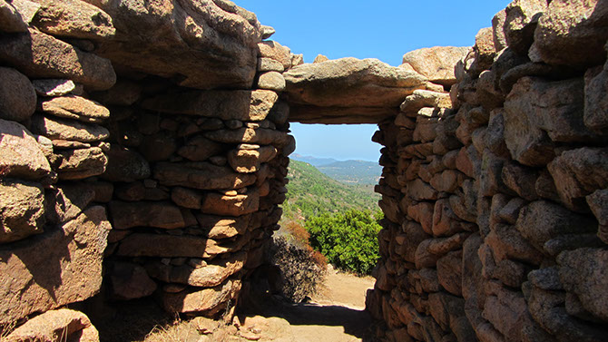 body painting de tornade, personnage marvel et comics faisant partie des x men. Bodypainting super heros realise pour un defile de marvel