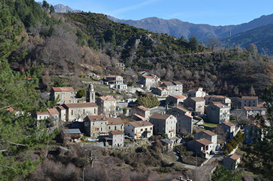 body painting de tornade, personnage marvel et comics faisant partie des x men. Bodypainting super heros realise pour un defile de marvel