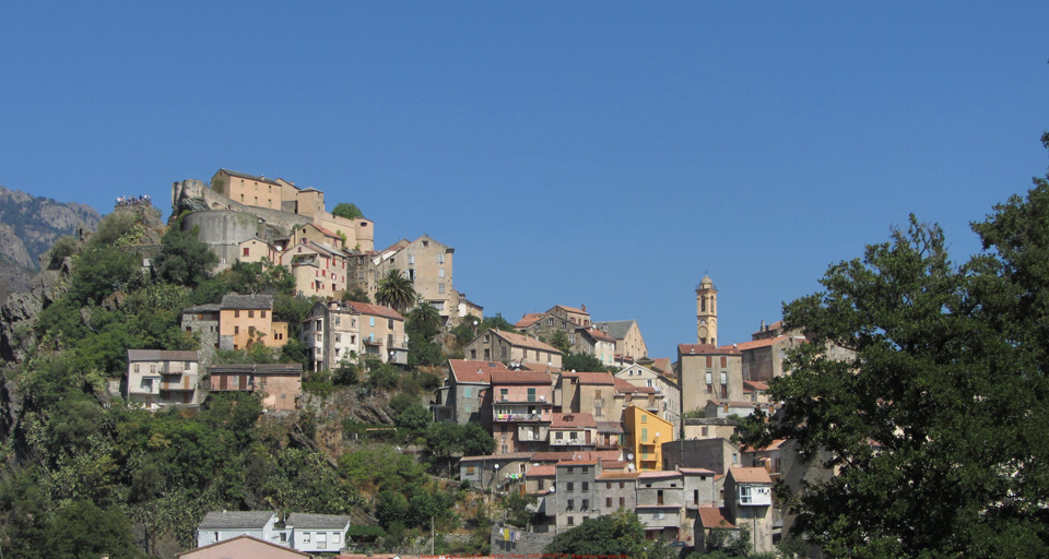 body painting de tornade, personnage marvel et comics faisant partie des x men. Bodypainting super heros realise pour un defile de marvel