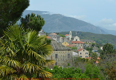 body painting de tornade, personnage marvel et comics faisant partie des x men. Bodypainting super heros realise pour un defile de marvel