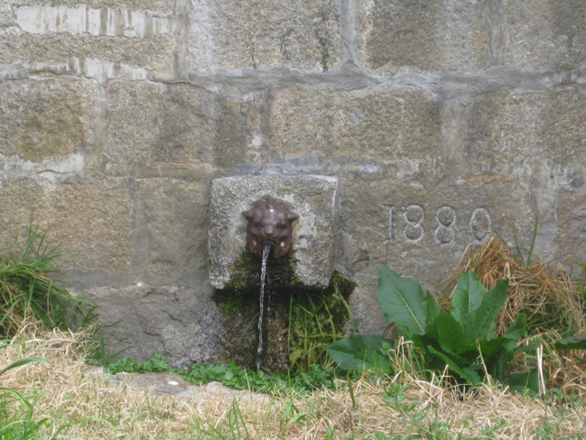 body painting de tornade, personnage marvel et comics faisant partie des x men. Bodypainting super heros realise pour un defile de marvel