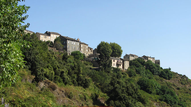 body painting de tornade, personnage marvel et comics faisant partie des x men. Bodypainting super heros realise pour un defile de marvel