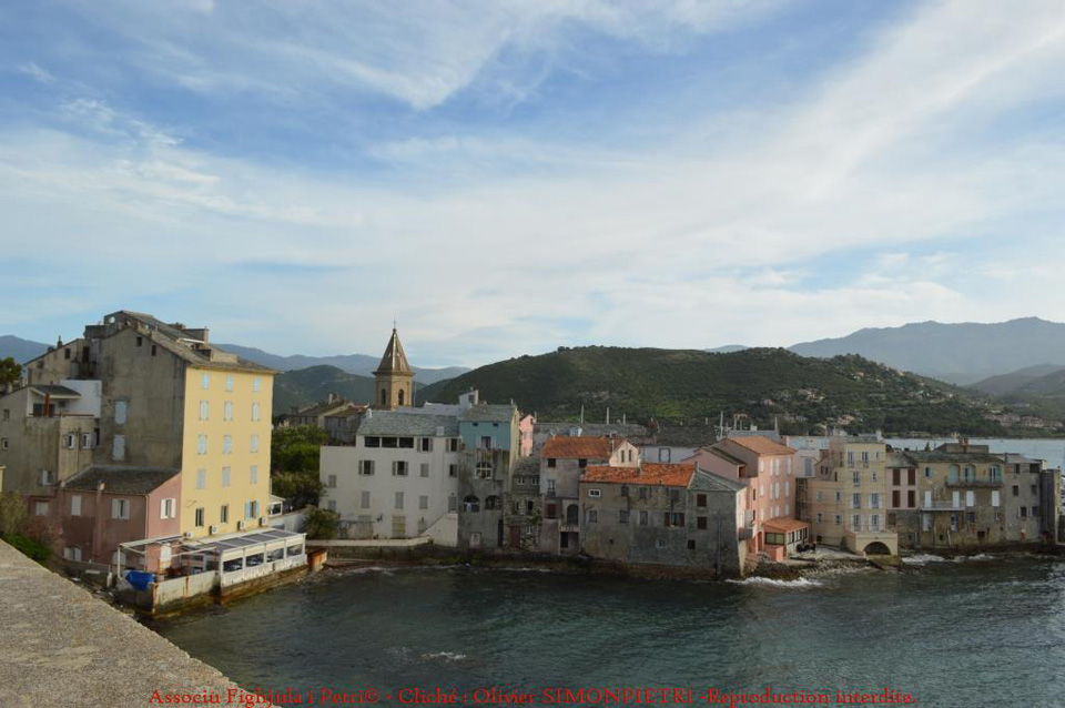 body painting de tornade, personnage marvel et comics faisant partie des x men. Bodypainting super heros realise pour un defile de marvel