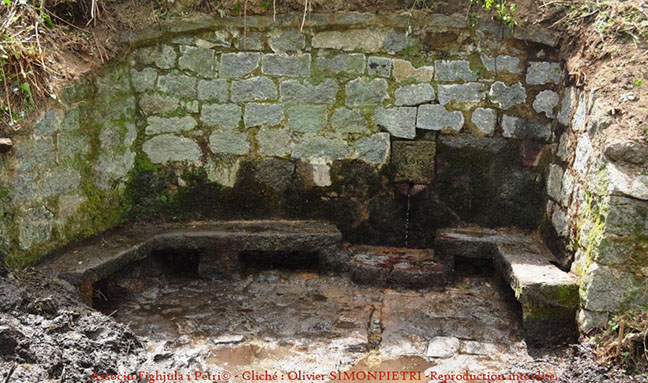 body painting de tornade, personnage marvel et comics faisant partie des x men. Bodypainting super heros realise pour un defile de marvel