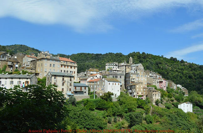 body painting de tornade, personnage marvel et comics faisant partie des x men. Bodypainting super heros realise pour un defile de marvel